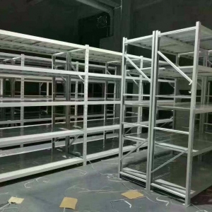 中型貨架的結構特點